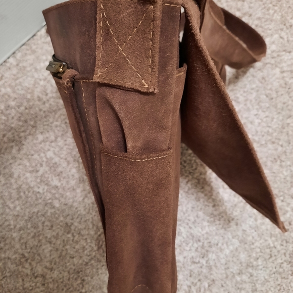 Beautiful leather messenger bag - Picture 2 of 5